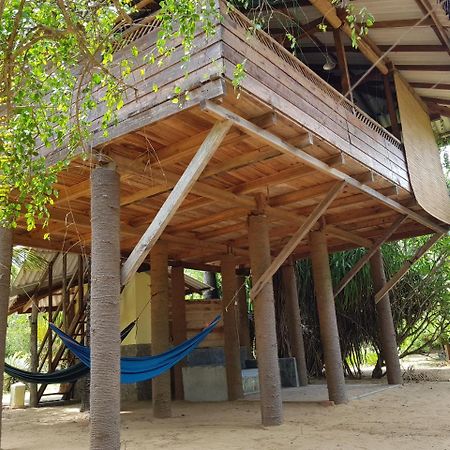 Albero Cabanas Arugam Bay Exteriör bild